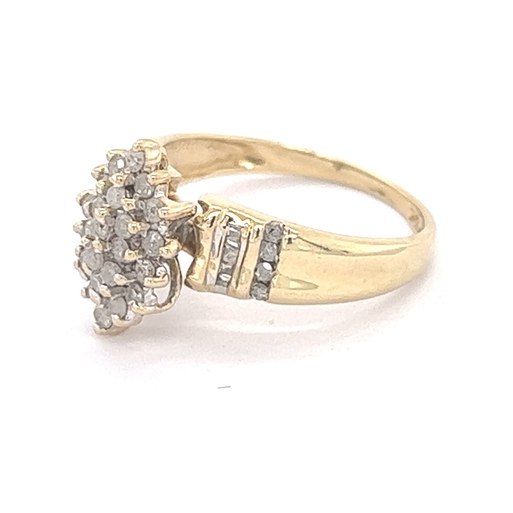 10K Gold & Diamond Cluster Ring