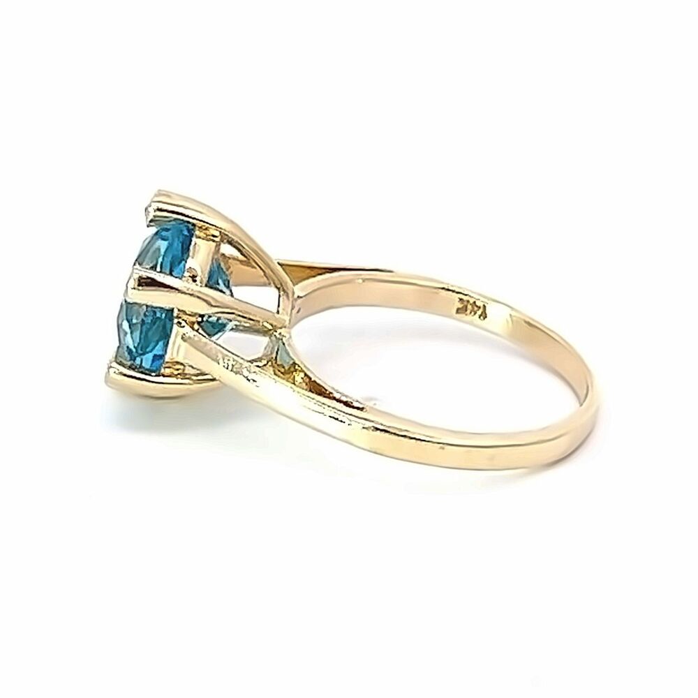 14K Gold Blue Stone Ring