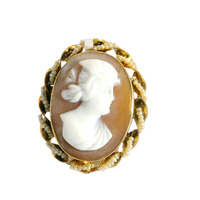  10K Yellow Gold Cameo Broach