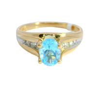  10K Yellow Gold Ring w/ Light Blue Stone